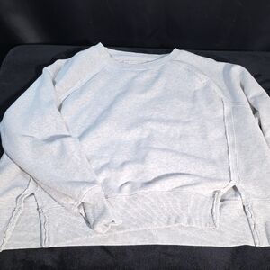 American Eagle Outfitters Heather Gray Crew Neck Sweater